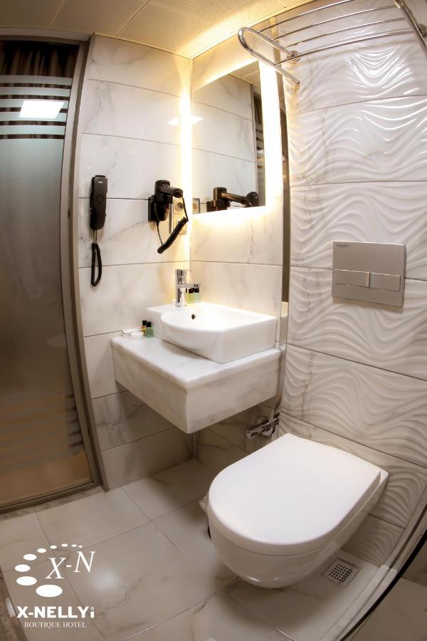 X-Nellyi Hotel อิสตันบูล ภายนอก รูปภาพ