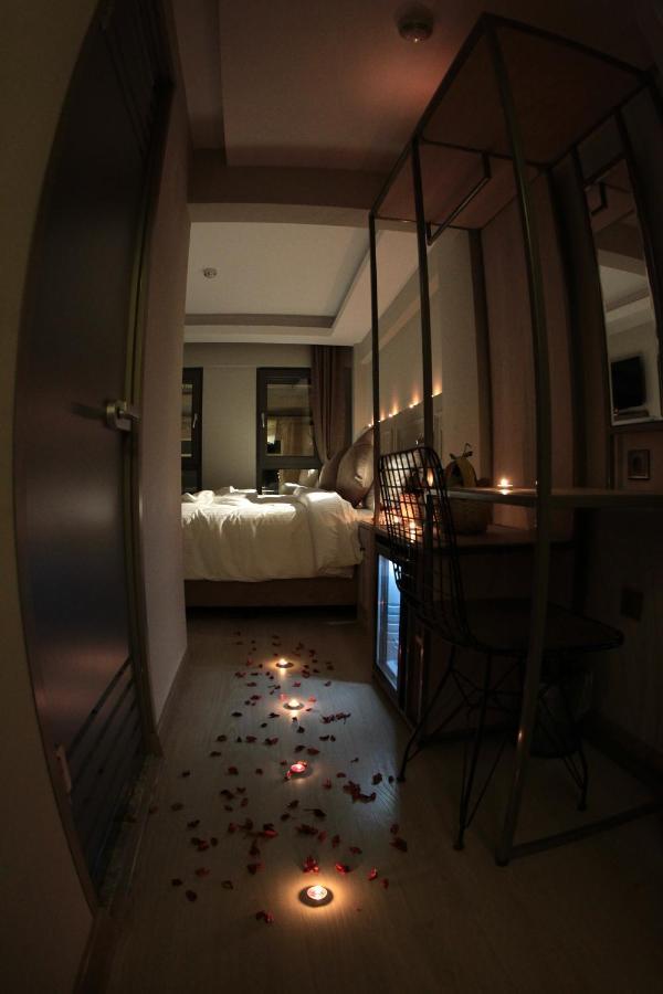 X-Nellyi Hotel อิสตันบูล ภายนอก รูปภาพ